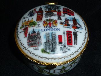 Landmarks trinket box